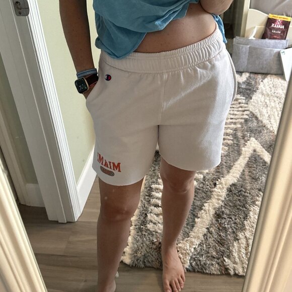 University of Miami Champion Women’s White Sweatshorts Sweats Shorts Sz XS - Picture 12 of 12